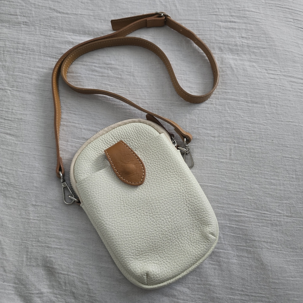 Elegant White and Tan Crossbody Bag